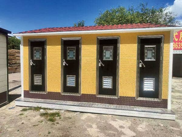 阿里地區(qū)環(huán)保移動廁所圖